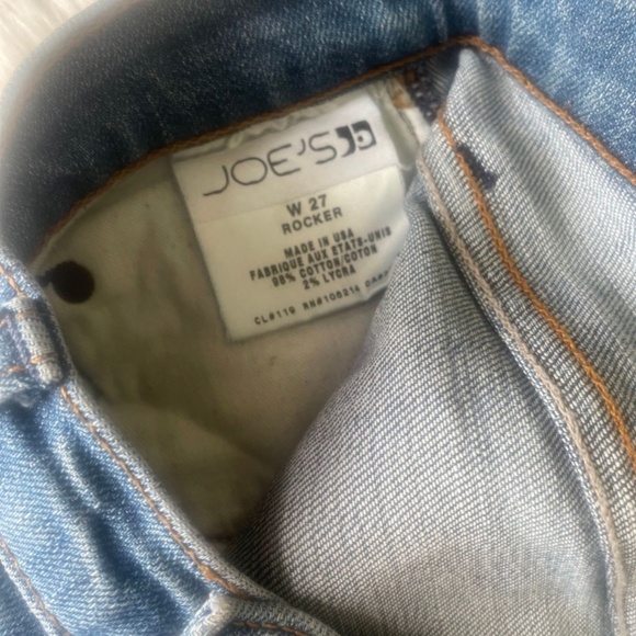Joe's Jeans | W 27 Rocker | Medium Wash, Boot Cut, Low Rise - Picture 5 of 6